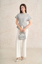 Cotton knitted T-shirt with round neck, short sleeves, slit waist, styled hem