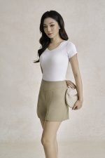 Fashionable cotton knitted shirt with round neck and short sleeves