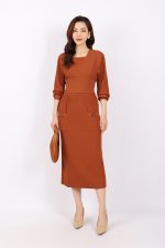 High-end crop top sweater with elastic waistband, wide V-neck, long sleeves, diagonal flap