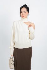 High-end fashion sweater with high neck, off-the-shoulder design