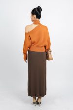 High-end fashion sweater with high neck, off-the-shoulder design