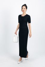 High-end fashion sweater with round neck and loose sleeves