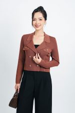 High-end fashion sweater with straight neckline and decorative buttons
