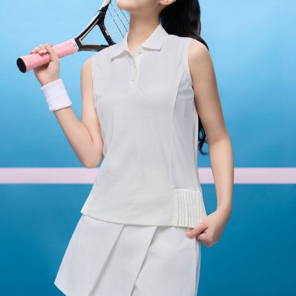 High-end sports t-shirt with sleeveless, round-neck design
