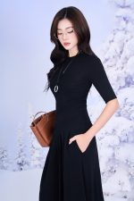 High-end sweater with round neck, half sleeves, fashionable elastic hem
