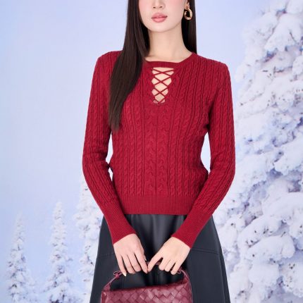 High-end sweater with round neck, knitted wool, fashionable style with elastic hem