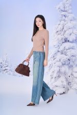 High-end sweater with round neck, knitted wool, fashionable style with elastic hem