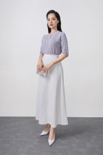 High-quality knitted sweater with round neck, loose sleeves, fashionable buttoned body