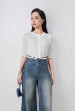 High-quality knitted sweater with round neck, loose sleeves, fashionable buttoned body