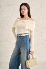 High-quality ribbed wool sweater with fashionable off-the-shoulder design