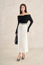 High-quality ribbed wool sweater with fashionable off-the-shoulder design