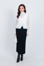 High quality soft wool gilet jacket with front button closure
