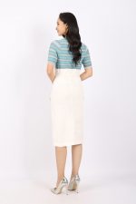 High quality sweater with round neck and elastic waistband