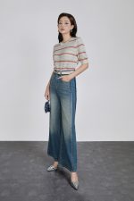 High-quality sweater with round neck, short sleeves, fashionable elastic hem