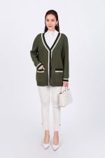 High-quality wool cardigan with deep V-neck and fashionable striped pockets