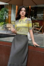 High-quality wool knitted sweater with round neck, fashionable horizontal striped pattern, elastic hem