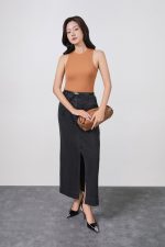 High quality wool knitted T-shirt with fashionable sleeveless round neck shape