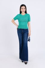 High-quality woven sweater with plaid pattern and short sleeves