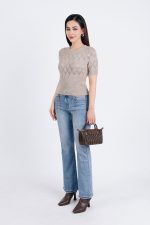 High-quality woven sweater with plaid pattern and short sleeves