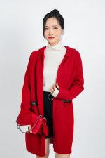 Long high-fashion wool coat with hood and pockets