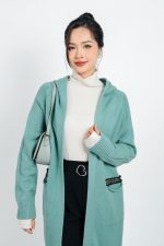Long high-fashion wool coat with hood and pockets