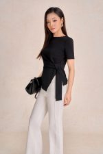 Peplum cotton t-shirt with crew neck, short sleeves and side flap