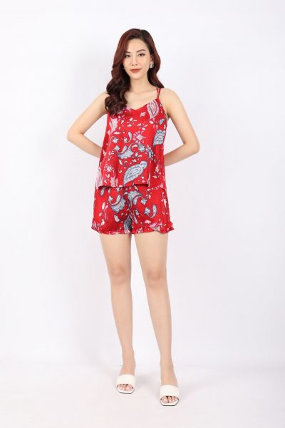 Silk pajamas with a loose shape and a criss-cross back with elastic waistband pants and ruffles