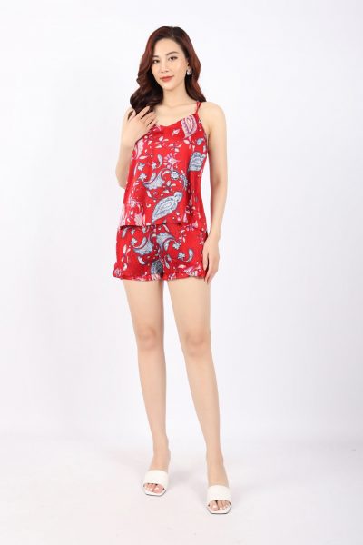 Silk pajamas with a loose shape and a criss-cross back with elastic waistband pants and ruffles