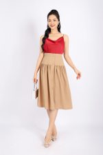 Silk two-piece shirt with loose-fitting collar and style